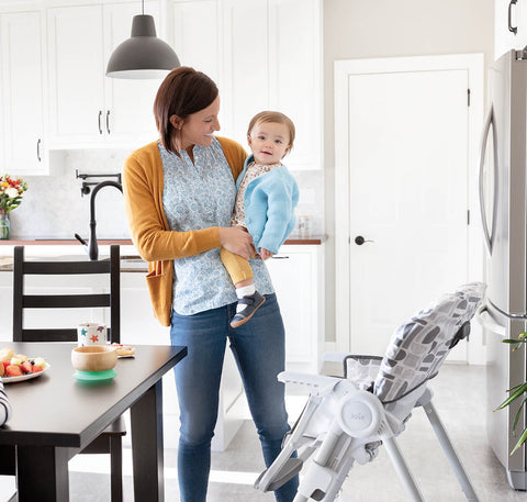 Joie Snacker 2in1 high chair Loagn